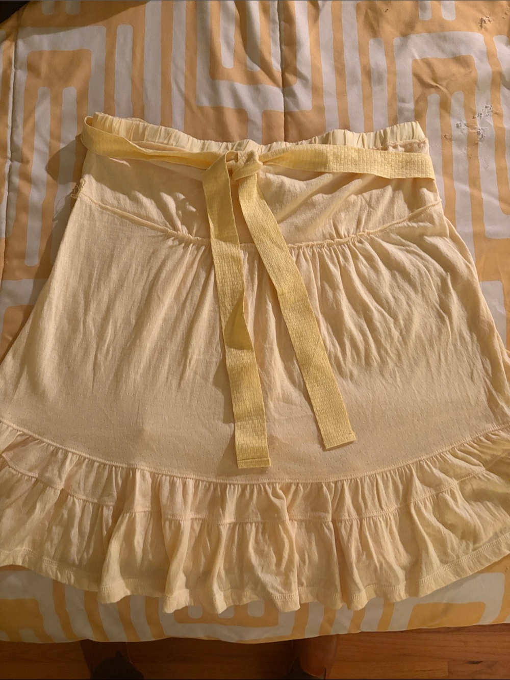 Abercrombie and FitchYellow Flair Skirt